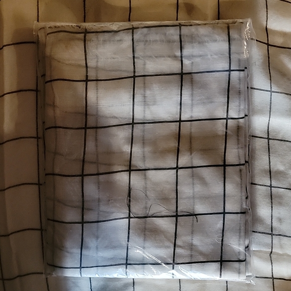 Bundle of scarves! - Picture 7 of 7